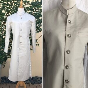 1970s Light Gray Custom Tailored Mandarin Style Opera Coat